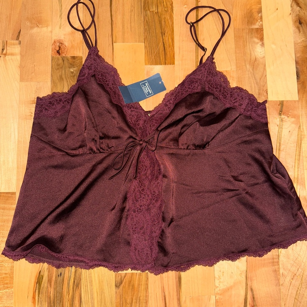 Abercrombie Women’s Silk-Feel Lace Cami — Burgundy Size Large